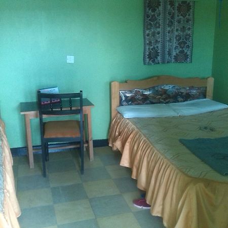 Nanyuki Simba Lodge Bagian luar foto